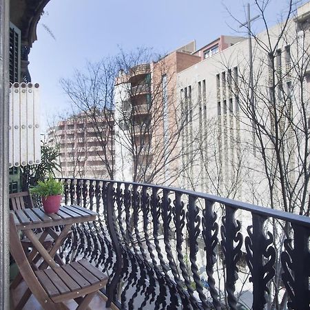 Aparteasy - Authentic Family Apartment Barcelona Zewnętrze zdjęcie