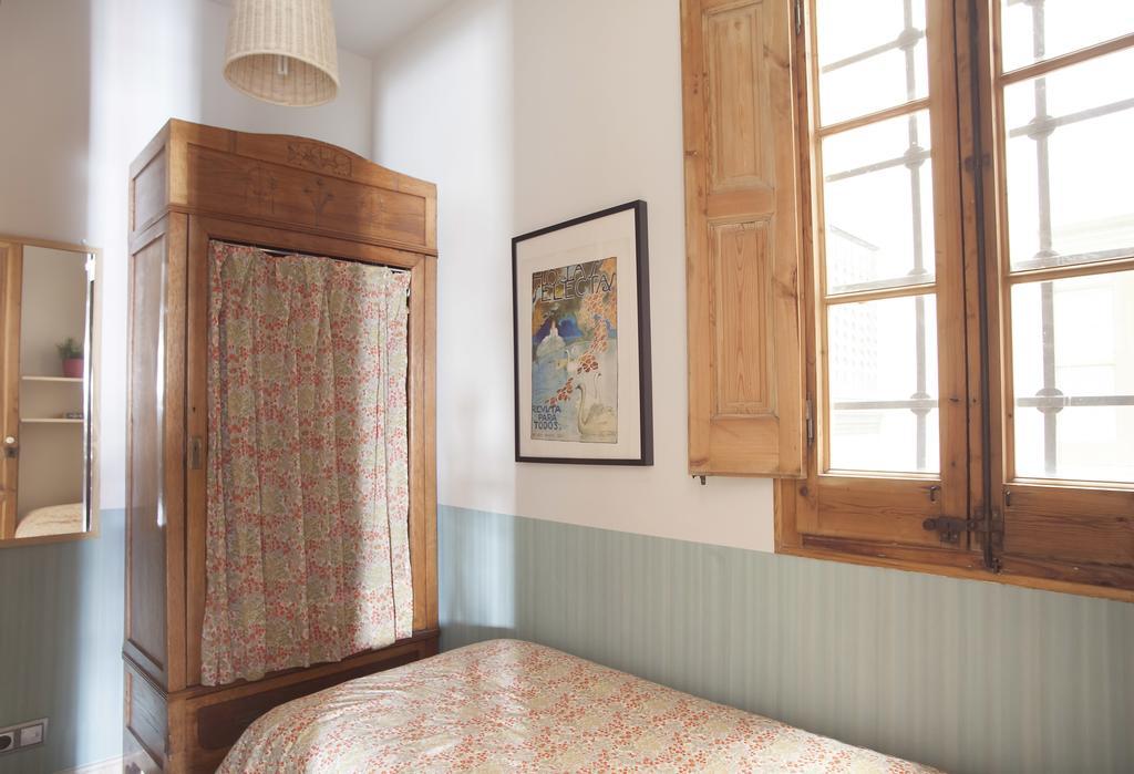 Aparteasy - Authentic Family Apartment Barcelona Zewnętrze zdjęcie