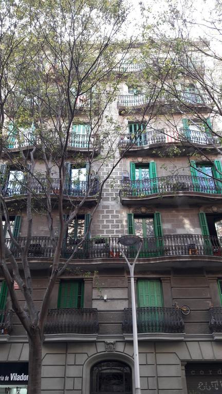Aparteasy - Authentic Family Apartment Barcelona Zewnętrze zdjęcie