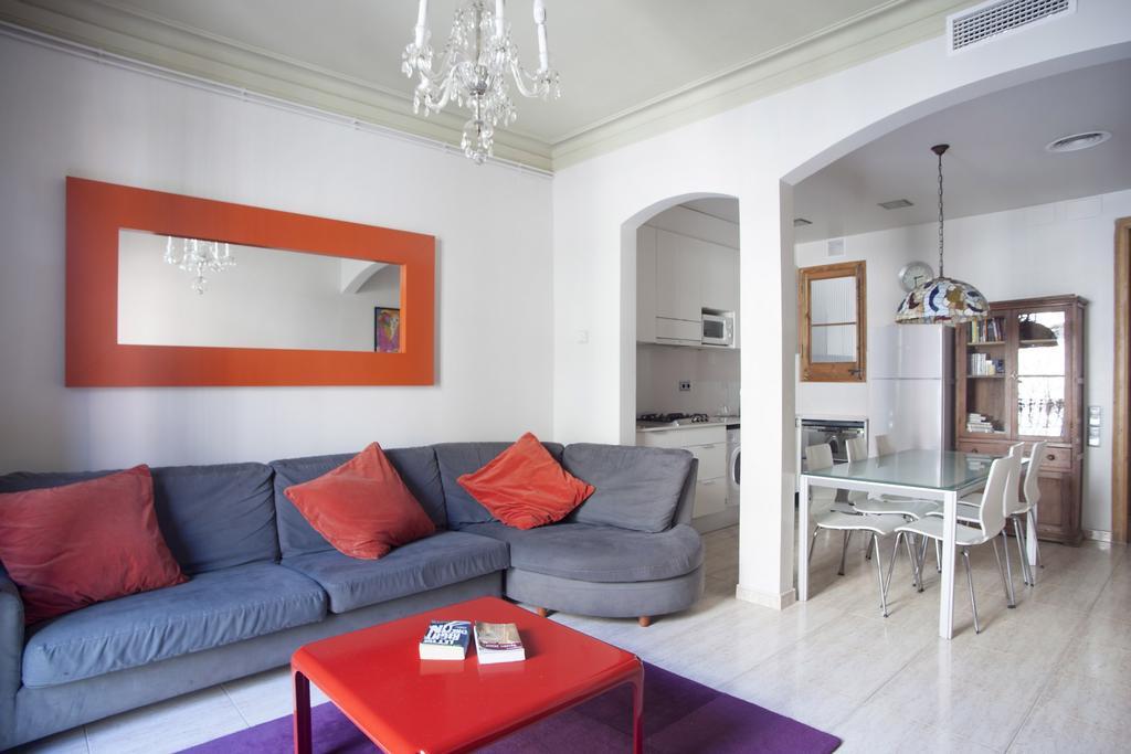 Aparteasy - Authentic Family Apartment Barcelona Zewnętrze zdjęcie